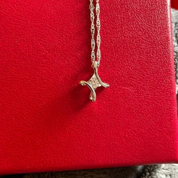 925 Sterling Silver Rhinestone Pendant, New - Picture 1 of 5